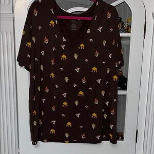 NWOT Kyte Baby Fungi Womens V-neck